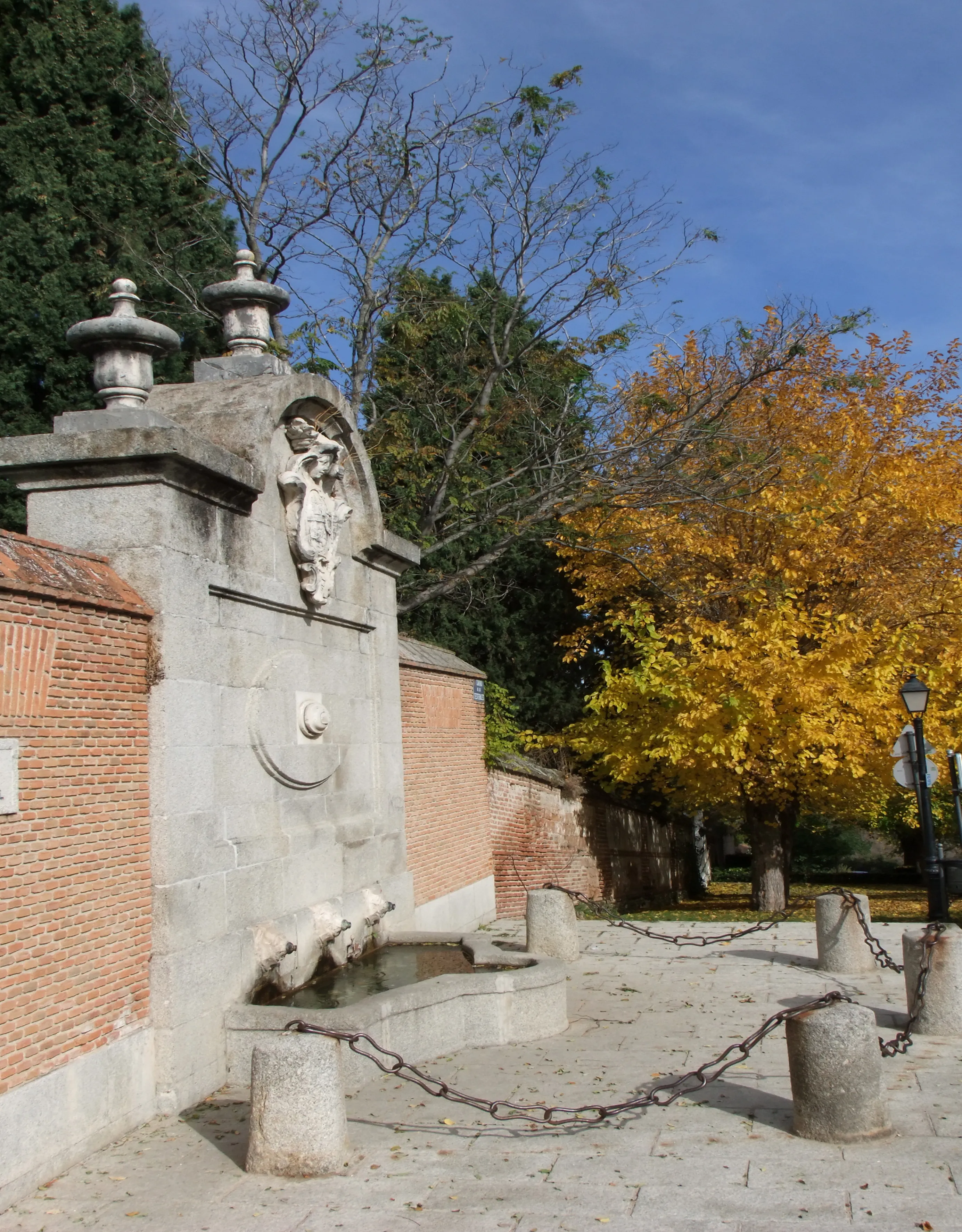 Fuente de los caños